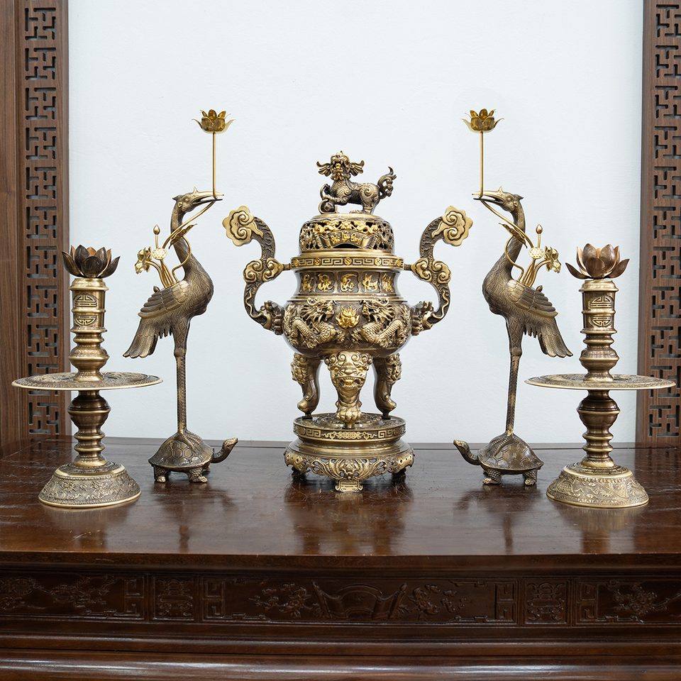 Five-piece bronze altar set, antique patina, dragon censer with crane pair and candlesticks